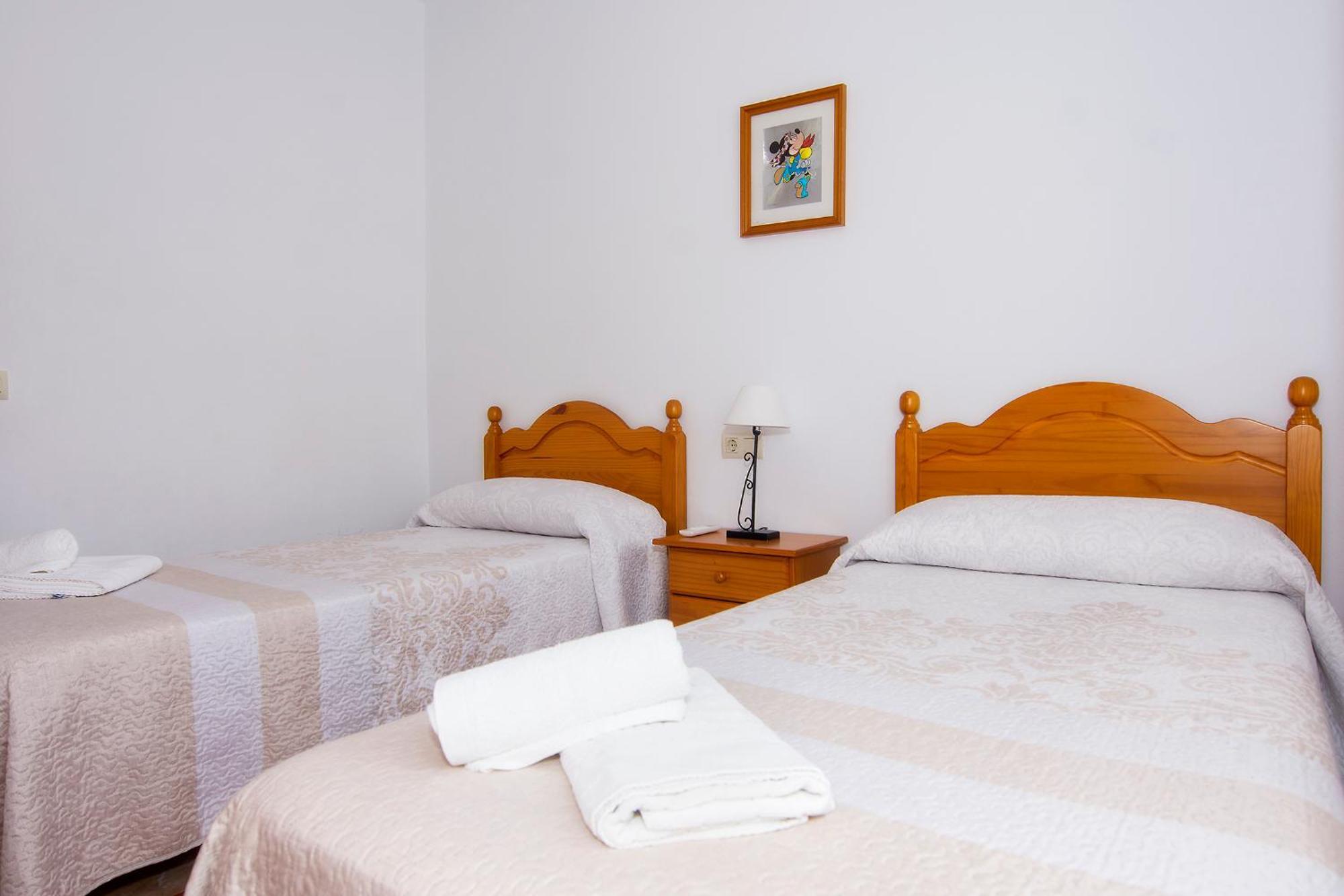 Apartamentos Sol Andaluz Карбонерас Экстерьер фото