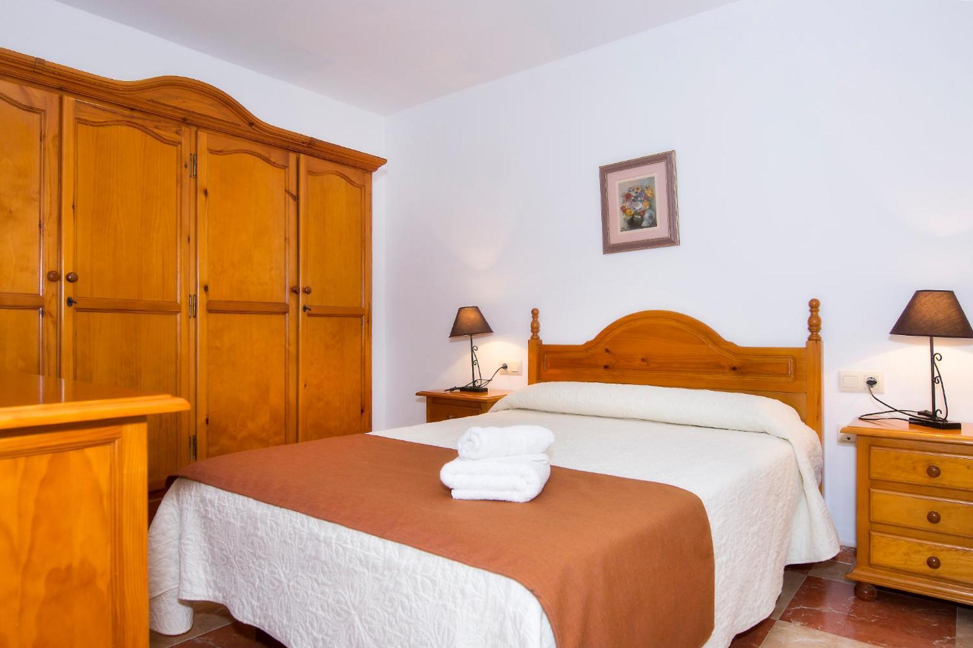 Apartamentos Sol Andaluz Карбонерас Экстерьер фото