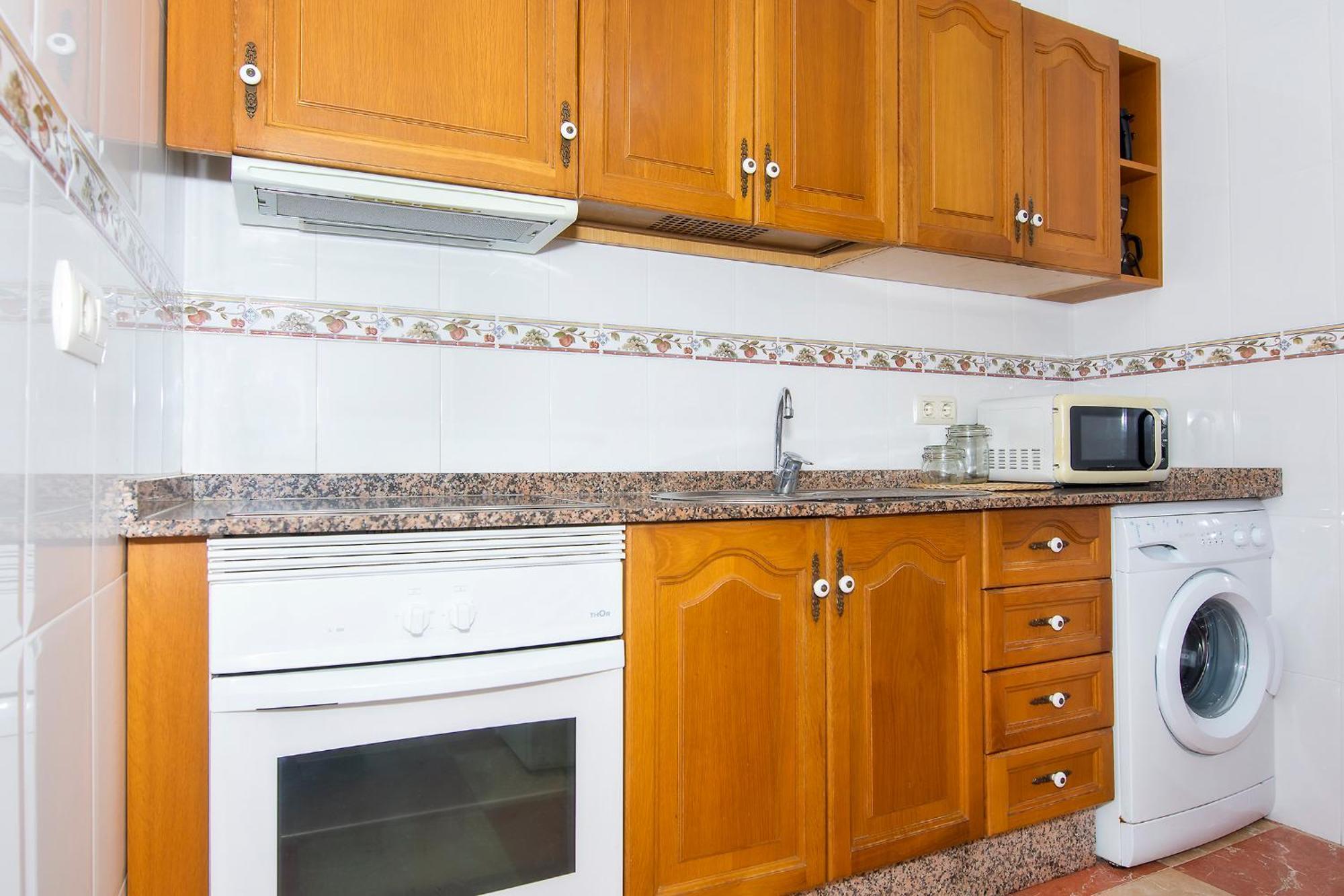Apartamentos Sol Andaluz Карбонерас Экстерьер фото